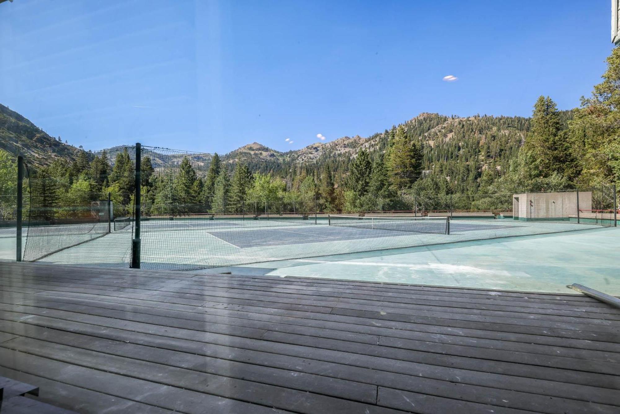 Studio #225 Olympic Valley  Exterior photo